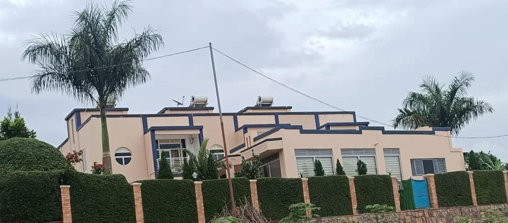 Ikaze B&B Kigali Dış mekan fotoğraf
