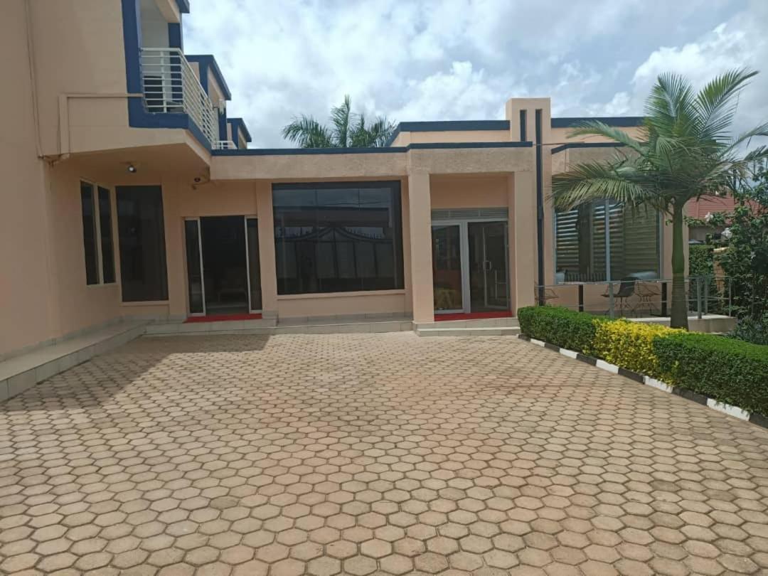 Ikaze B&B Kigali Dış mekan fotoğraf