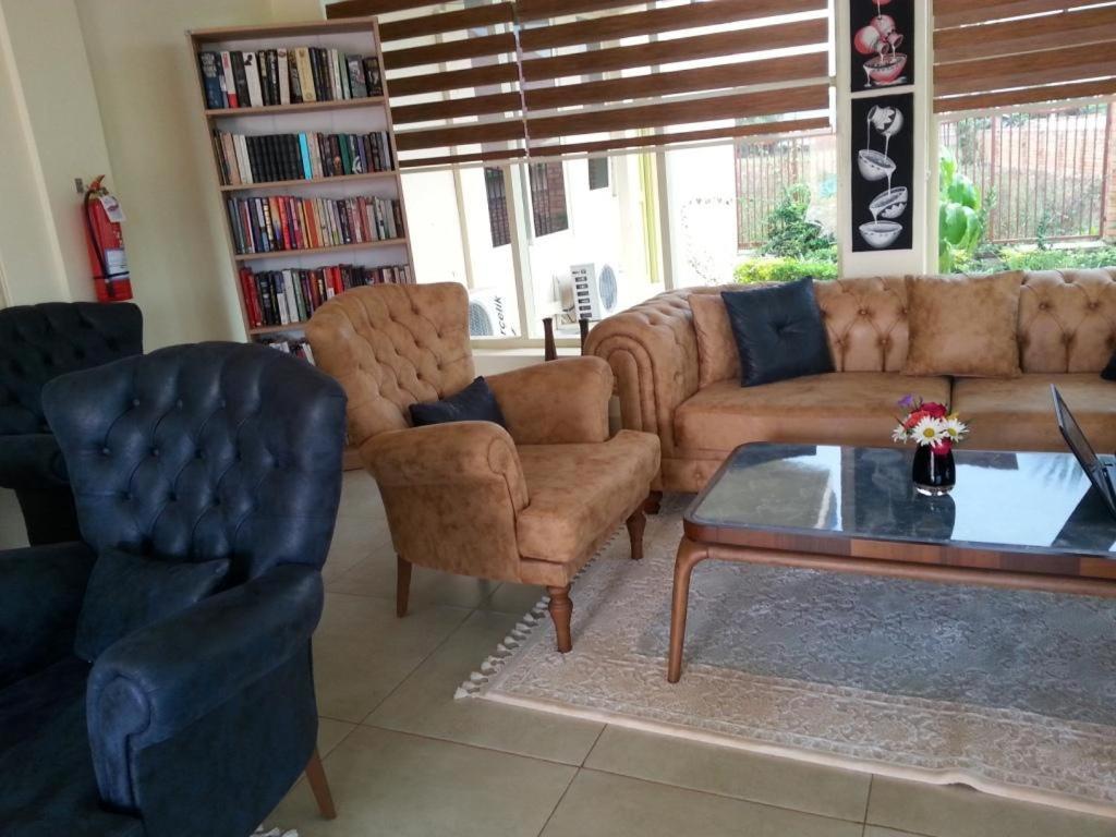 Ikaze B&B Kigali Dış mekan fotoğraf